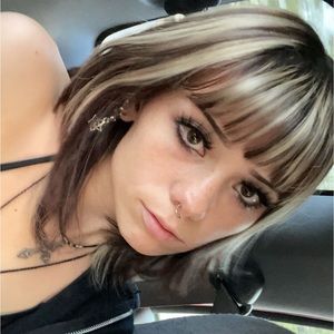 Meet your Posher, Trinity